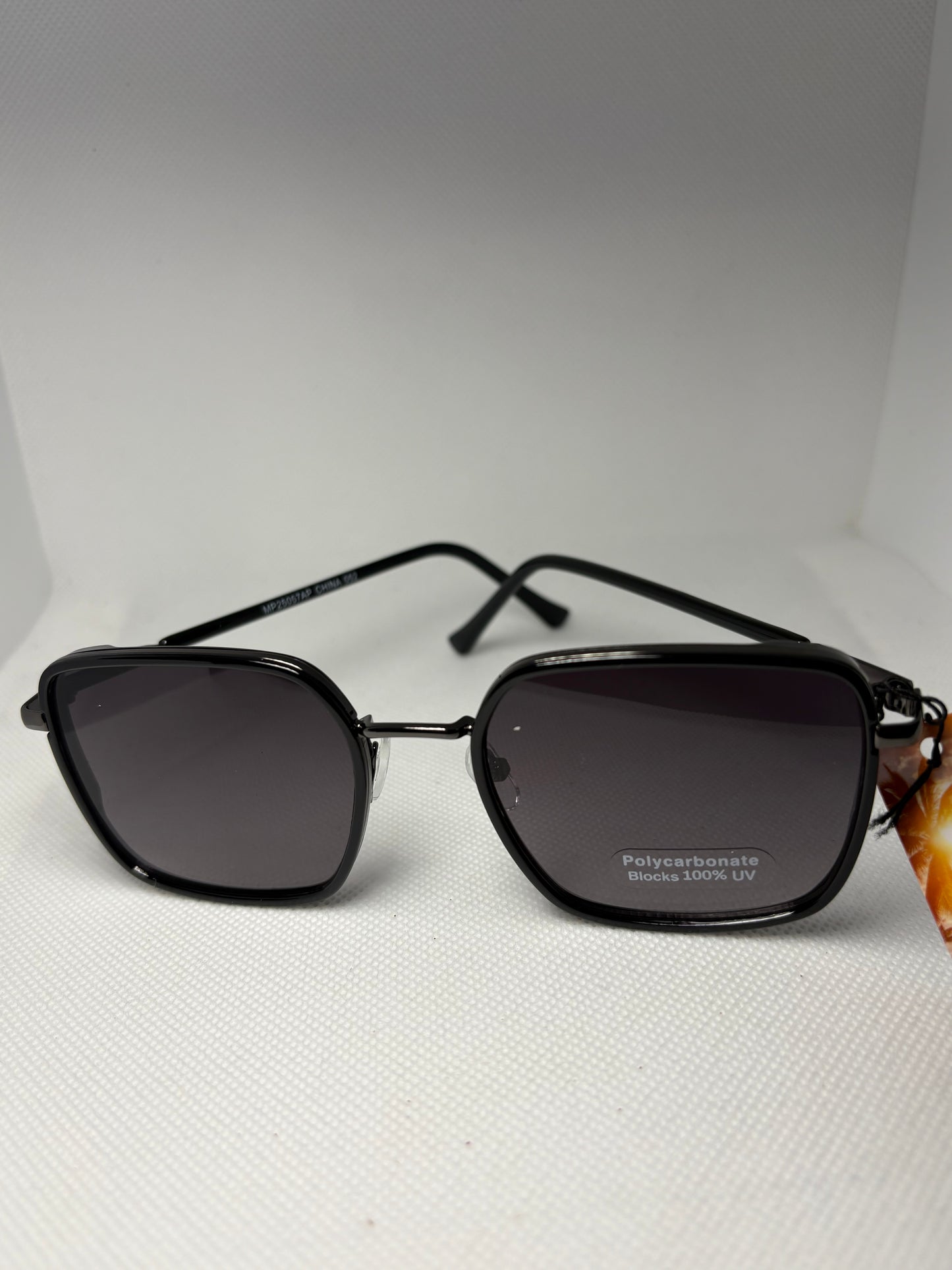 Lentes de sol / Square Modern Classic