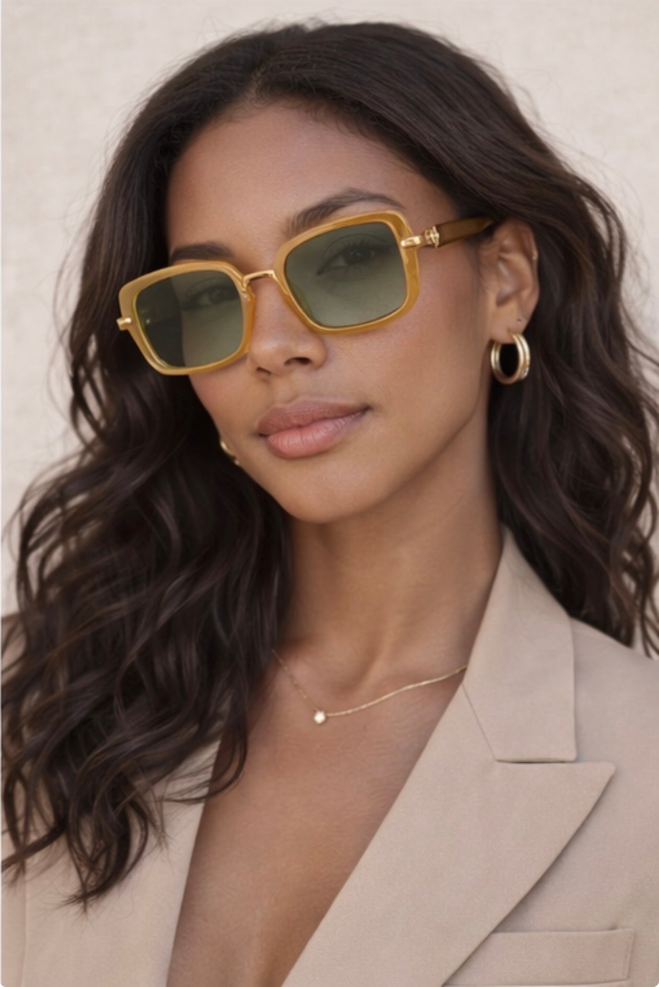 Lentes de sol / Square Modern Classic