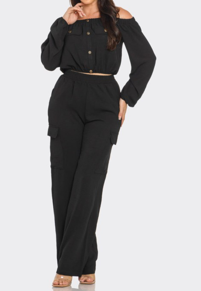 Conjunto de blusa y pantalón largo negro