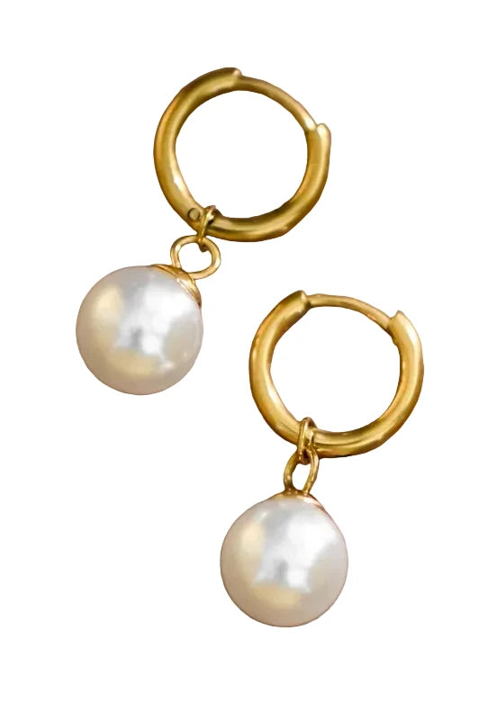 Amore Pearl Hoops